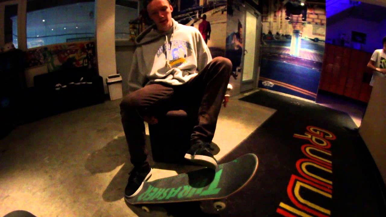 Kusti kickflip trick tip
