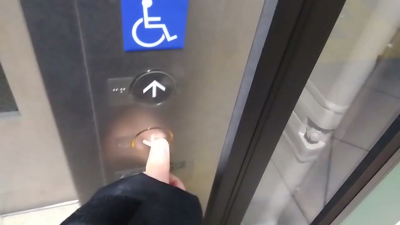 名鉄知立駅の三菱エレベーター