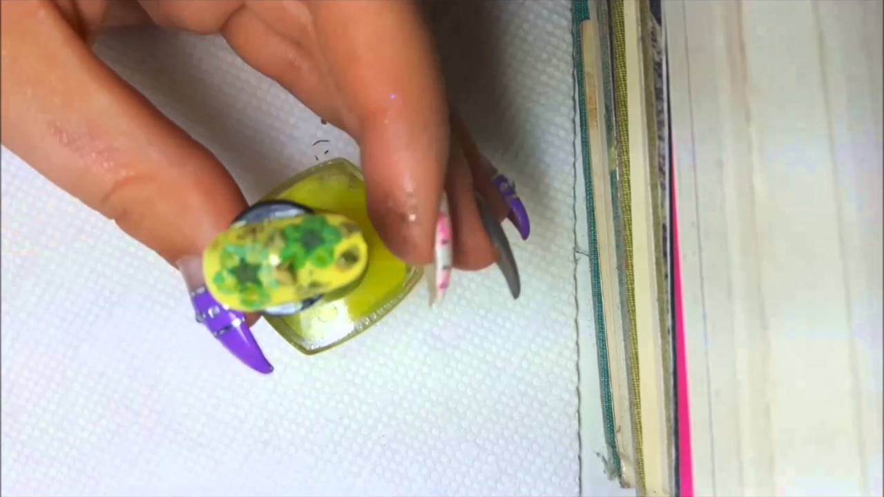 Weed Nails Tutorial