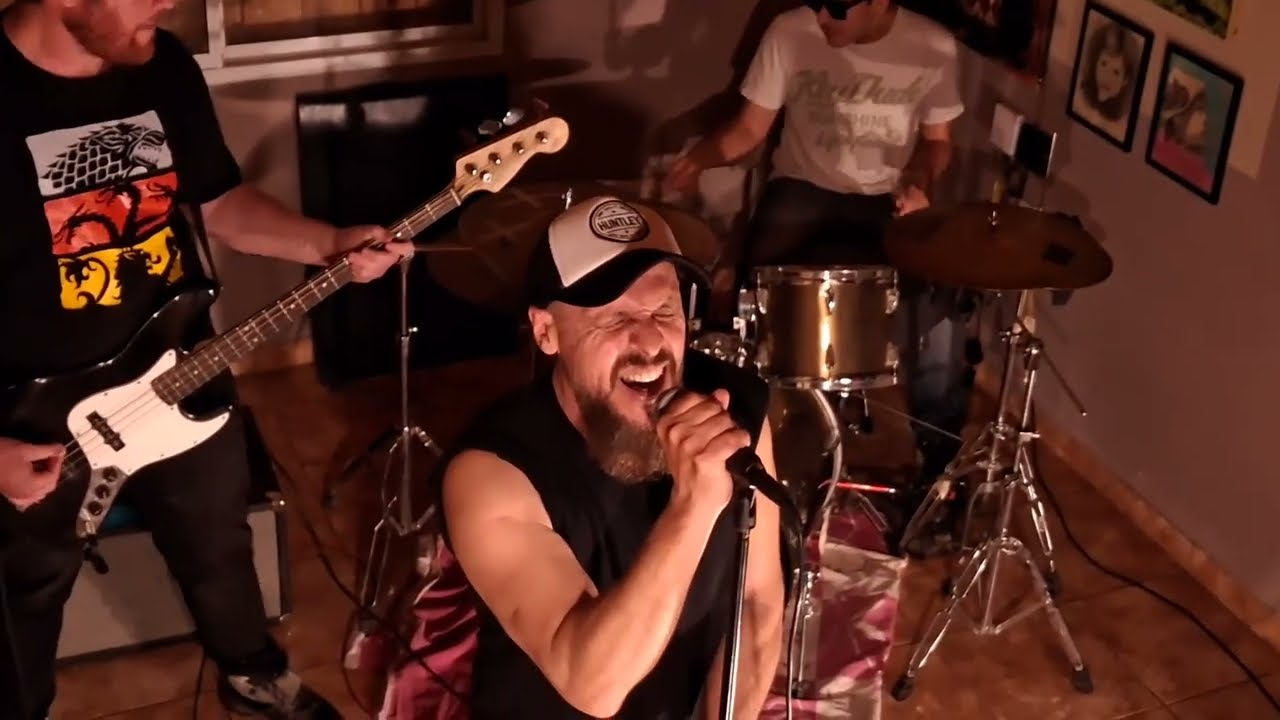 MMN - Resplandor (Oct 2025 - Ensayo pintado)