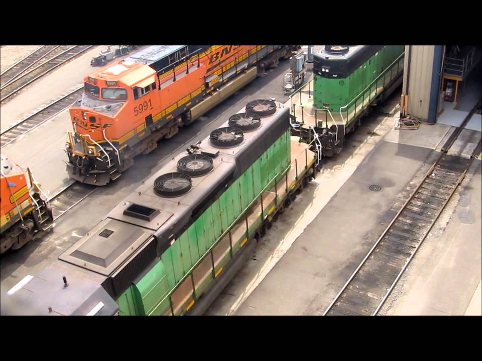 BNSF ex-Burlington Northern SD40-2 Load Test