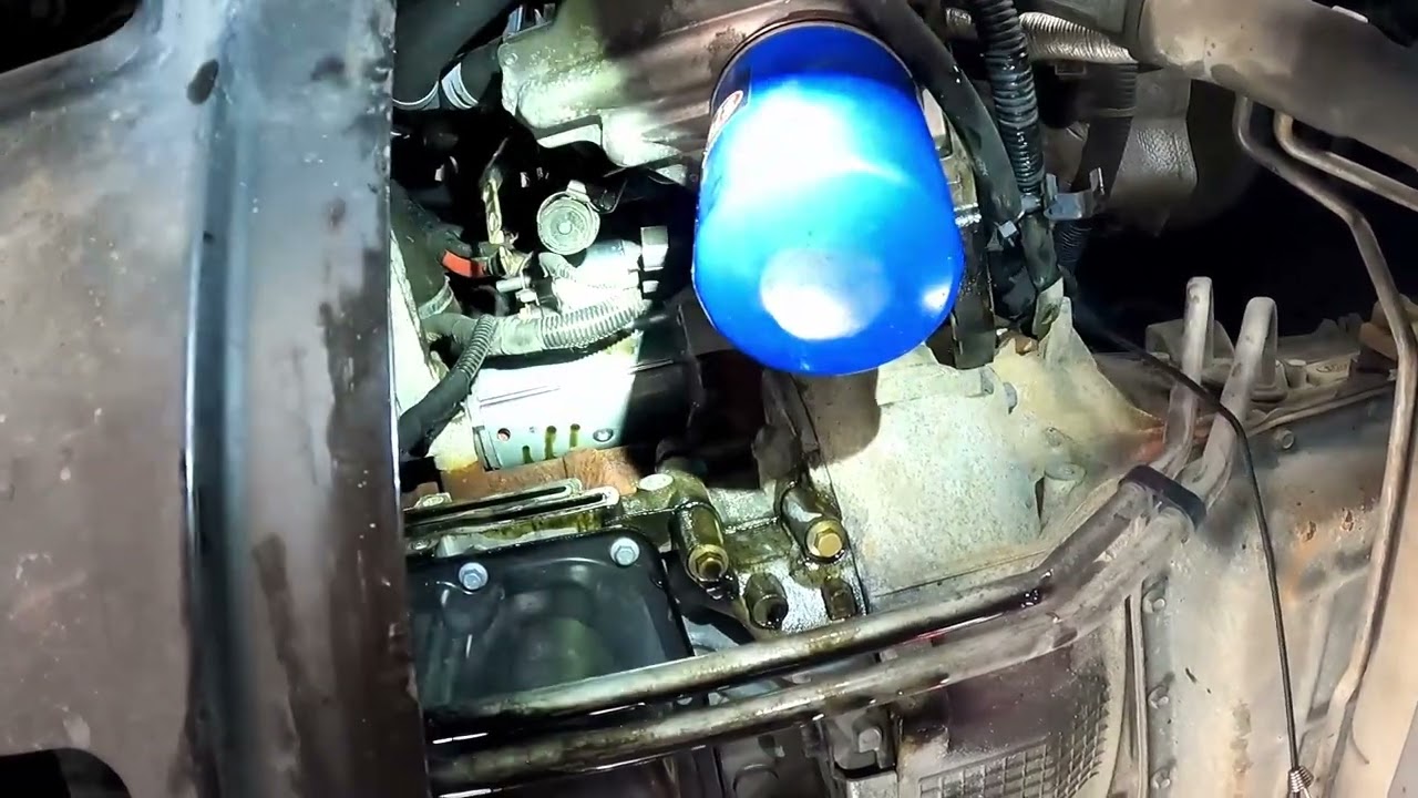 Ford Transit 350HD 3.2L starter replacement. Starter free spinning