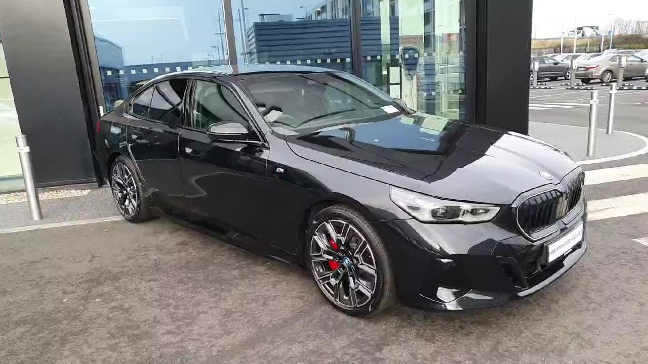 241D8057 - 2024 BMW i5 eDrive40 M Sport Pro Saloon RefId: 446715