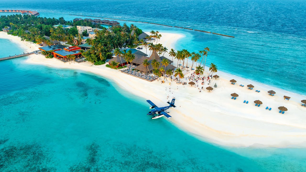 Veligandu Maldives 2025 Highlights | Festive Celebrations, Luxury Island Moments & New Year 2026