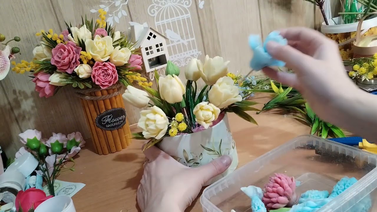 Мыловарение /нежный букет в круглой коробке
