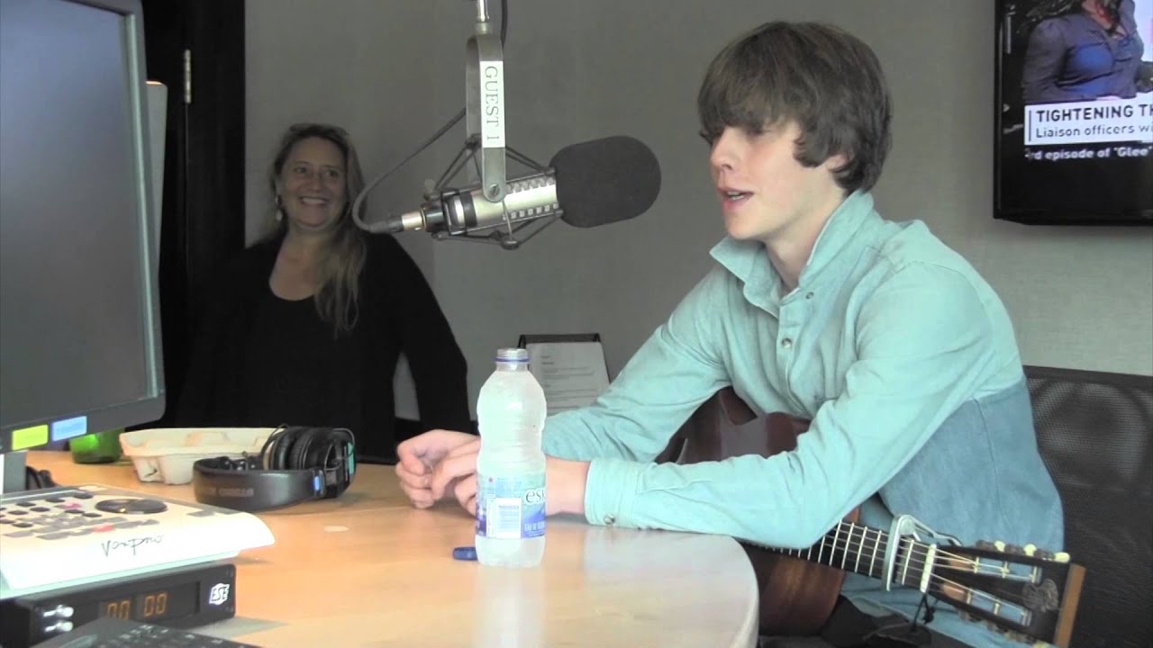 Jake Bugg live @ CHOM 97 7 with Rob Kemp