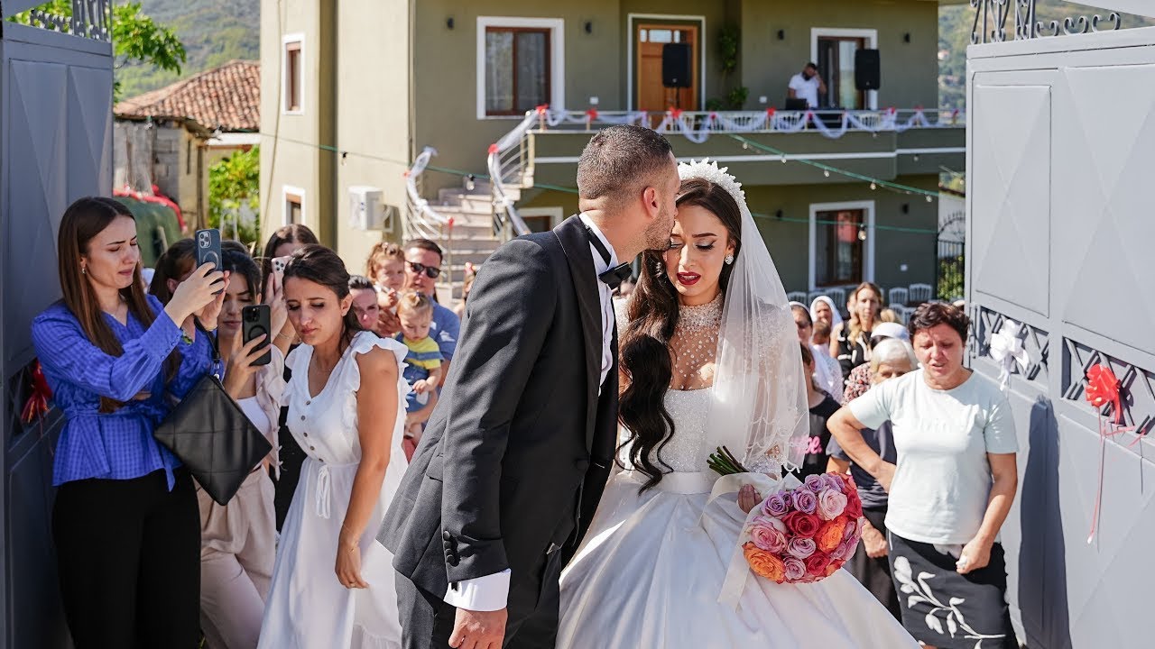 Marrja e nuses ne Tirane , Nusja ne lot ndahet nga familja