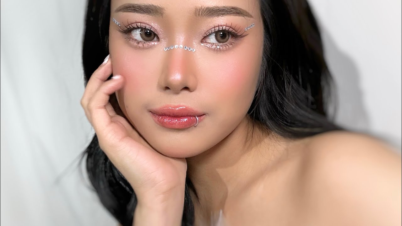 🎄 Christmas Party Makeup Look 🎄 (Easy Korean Style Makeup + Step by Step Tutorial)