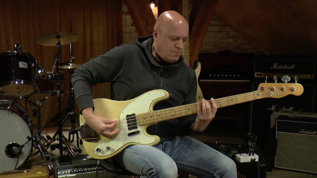 Fender Telecaster Bass 1972 presented by Vintage-Guitar Oldenburg