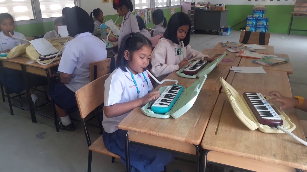 เพลง กราวกีฬา  เมโลเดียน ป.2  หลังจากฝึกได้ 7 วัน
