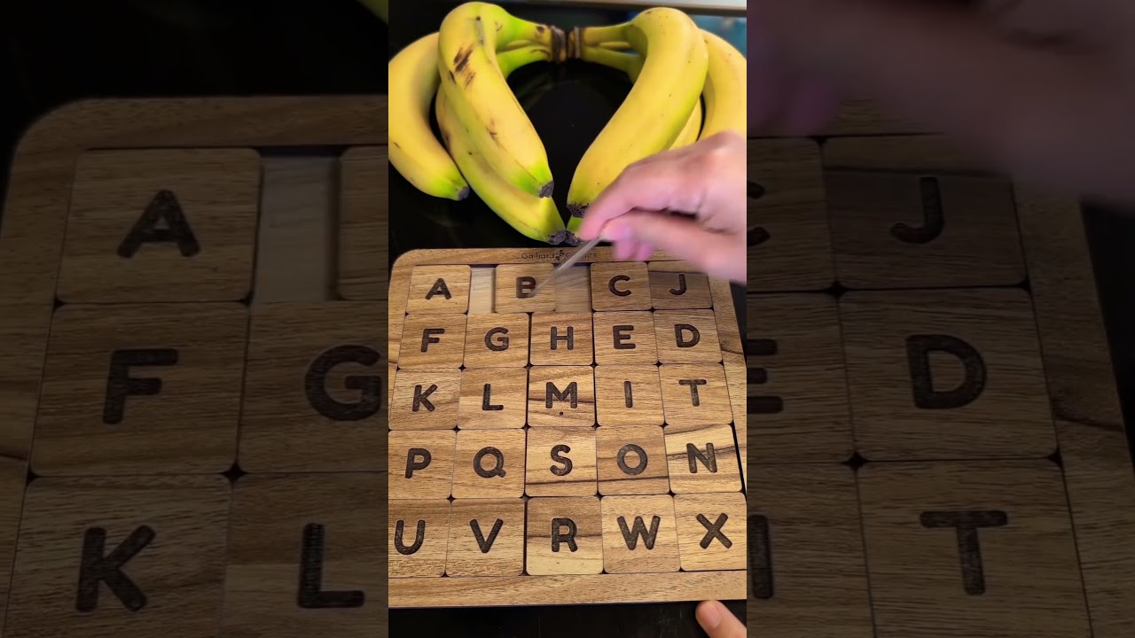 Word Puzzle w/ Banana #asmrsounds #viralshort