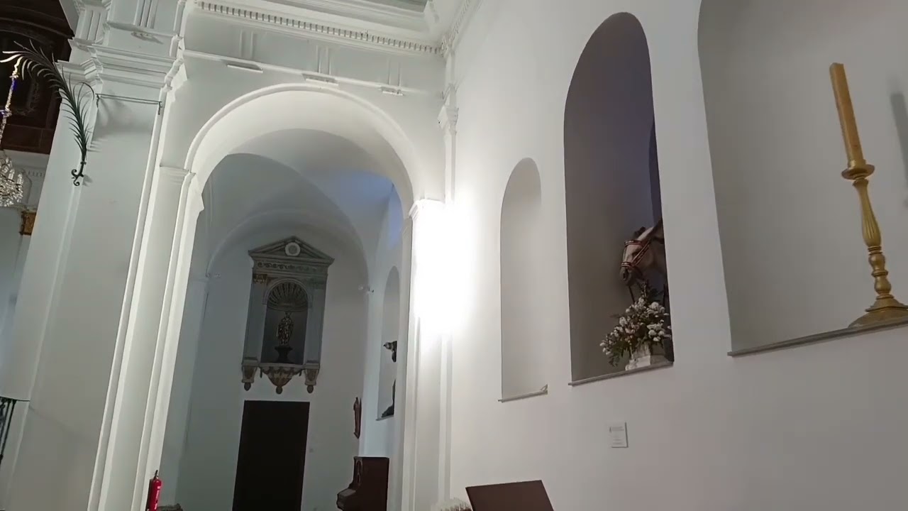 Paseo por la Iglesia de San Isidro Labrador en los Barrios