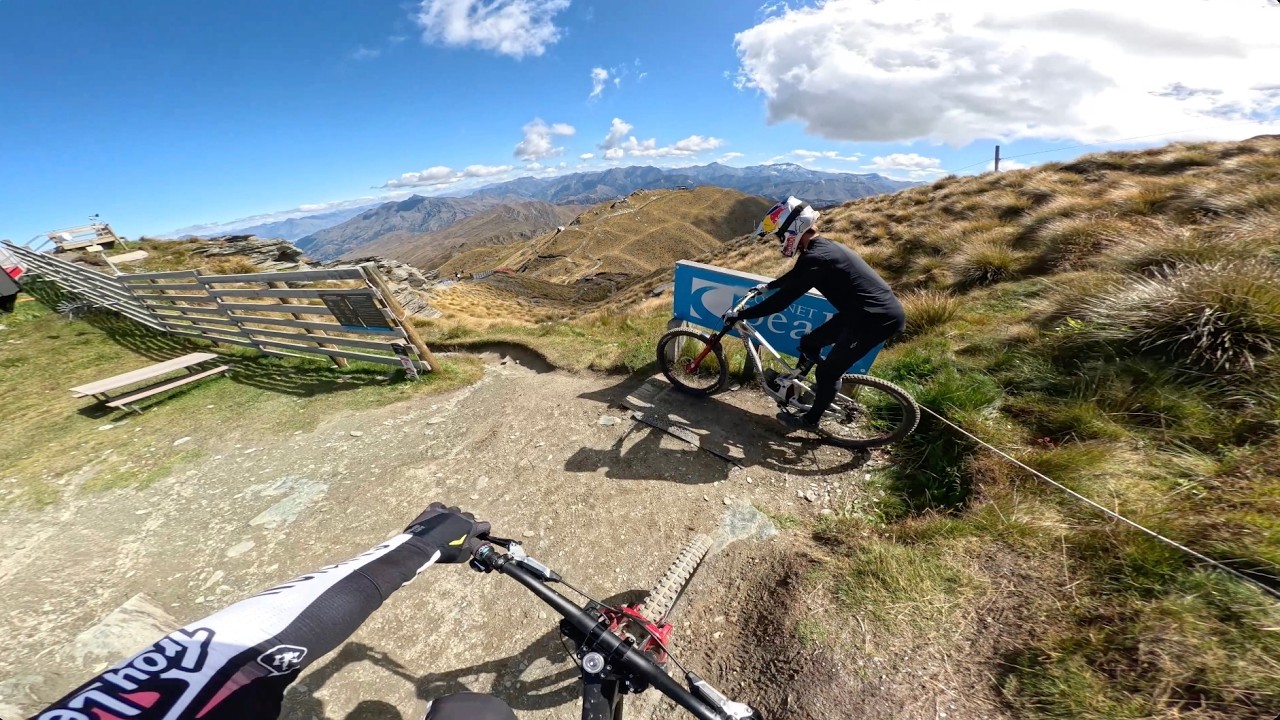 CHASING Ronan Dunne down New Zealand's BEST track! (I got dropped..)