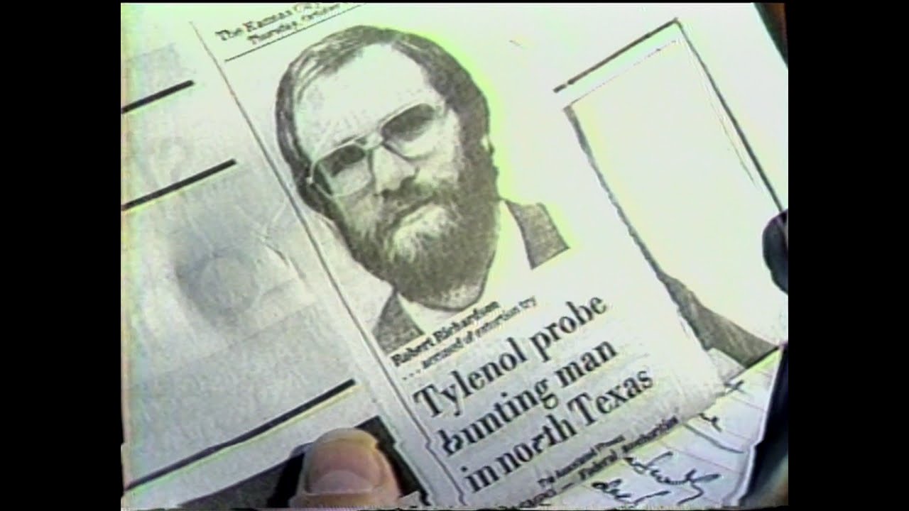 Oct. 17, 1982: James Lewis accused of extorting manufacturer in wake of Tylenol murders