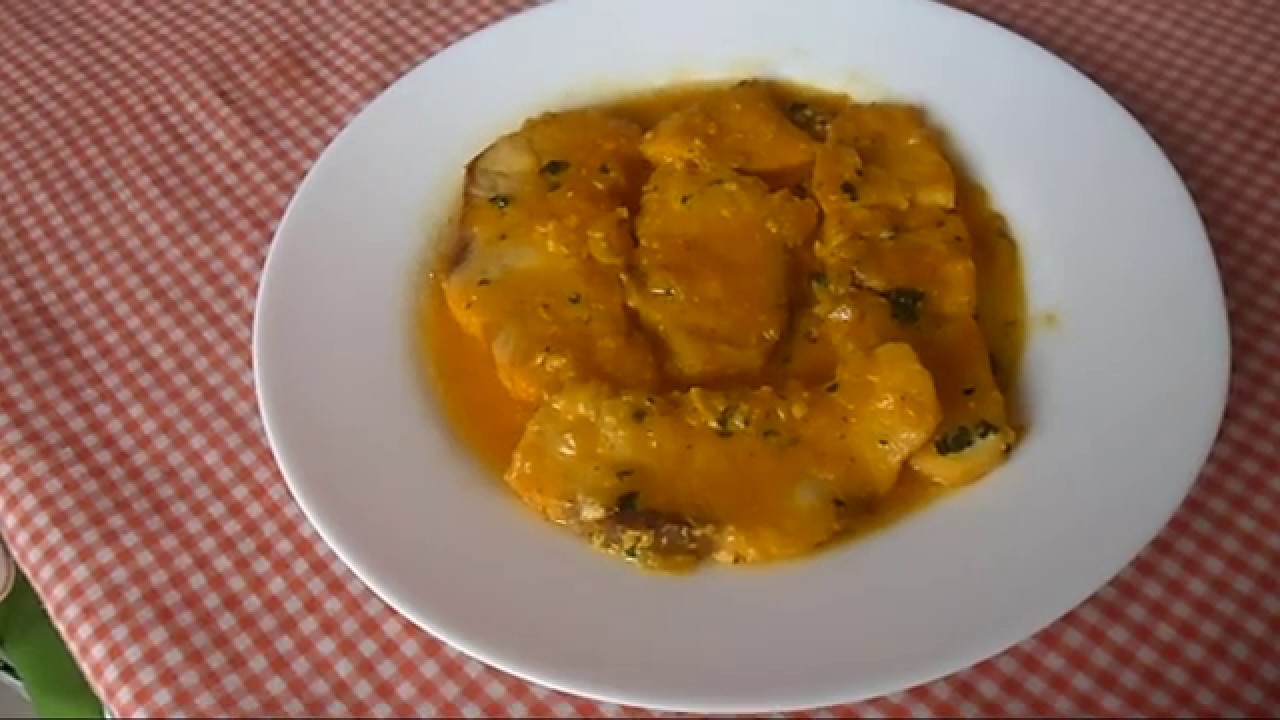 Tintorera o cazón en salsa amarilla