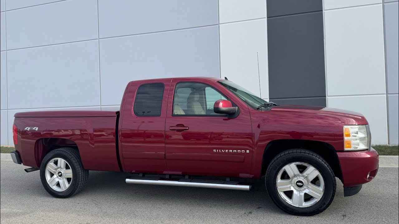 2007 Chevrolet Silverado 1500 LTZ | 25k Original miles! MINT
