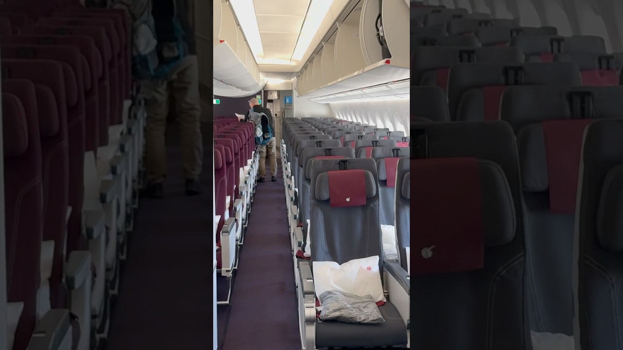 Qatar Airways Economy Class Seats #qatar #qatarairways #airlines #aviation #shorts #shortvideo