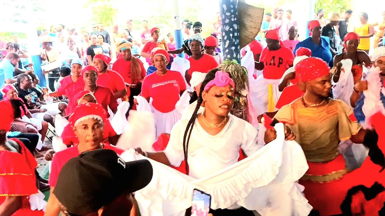 Lwa yo al pwomennen vierge miracle de manbo sekwa