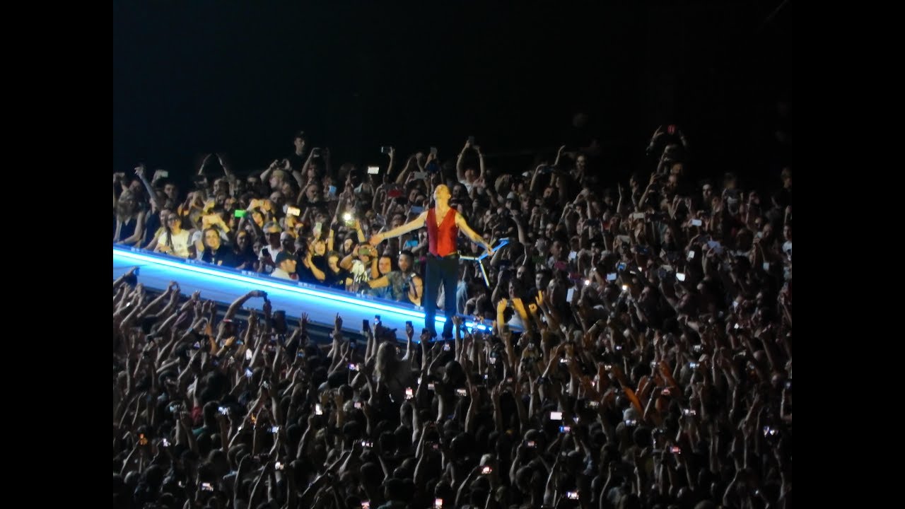 Depeche Mode - Enjoy The Silence (Live in Kiev) Spirit Tour