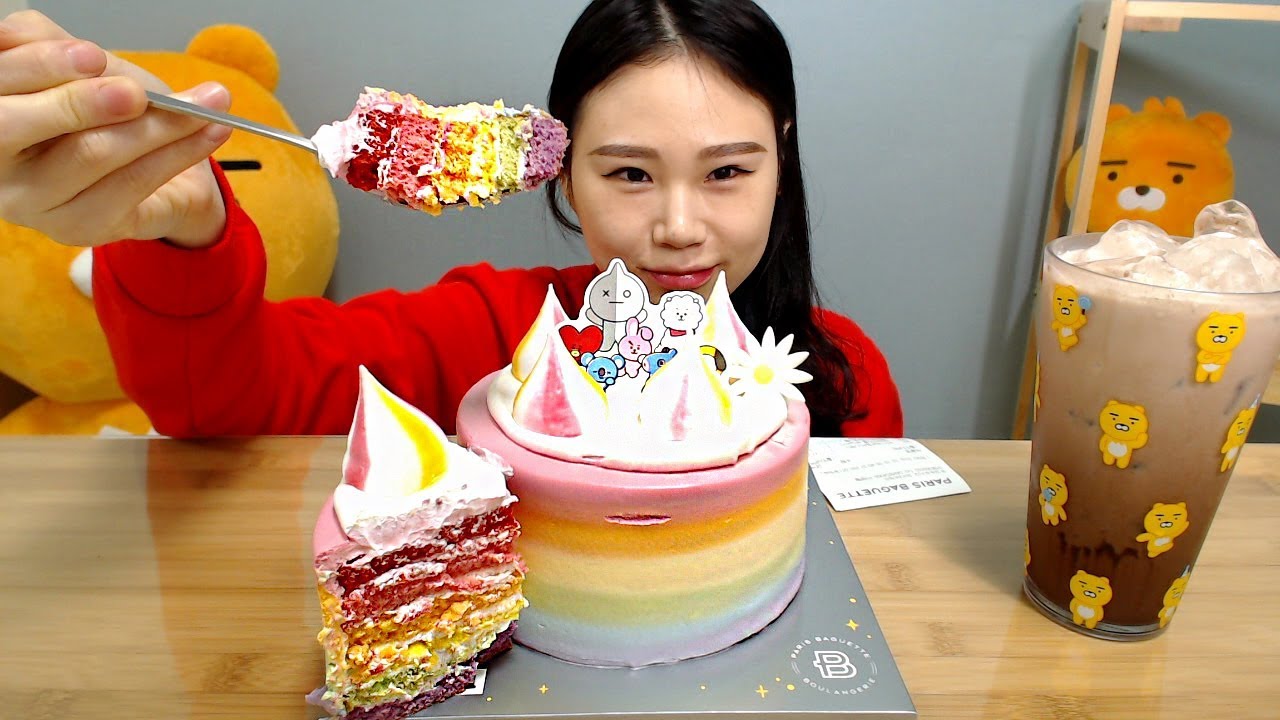 파리바게트 BT21 세븐컬러스 케이크 먹방 Mukbang
