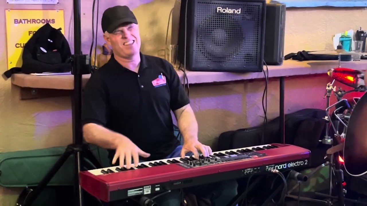 They Love Each Other '73 - Big Suitcase does Grateful Dead