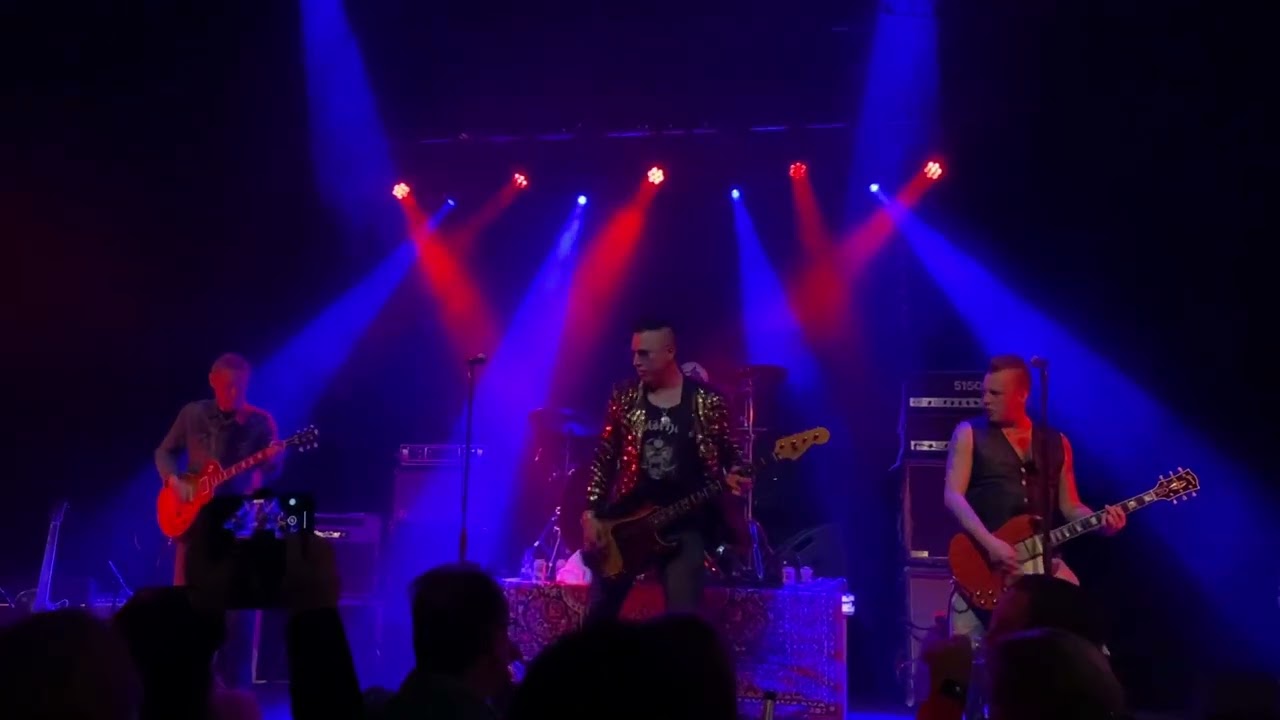 Black Devils feat. Ile Kallio - Hot Wheels @ Krapin Paja 18.11.2023