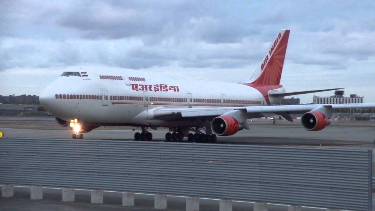 Air India 1 Boeing 747 at JFK for United Nations meetings filmed by jonfromqueens