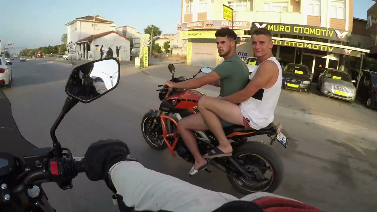 MT09 LA KAPIŞTIK   AĞLADI AĞLADI