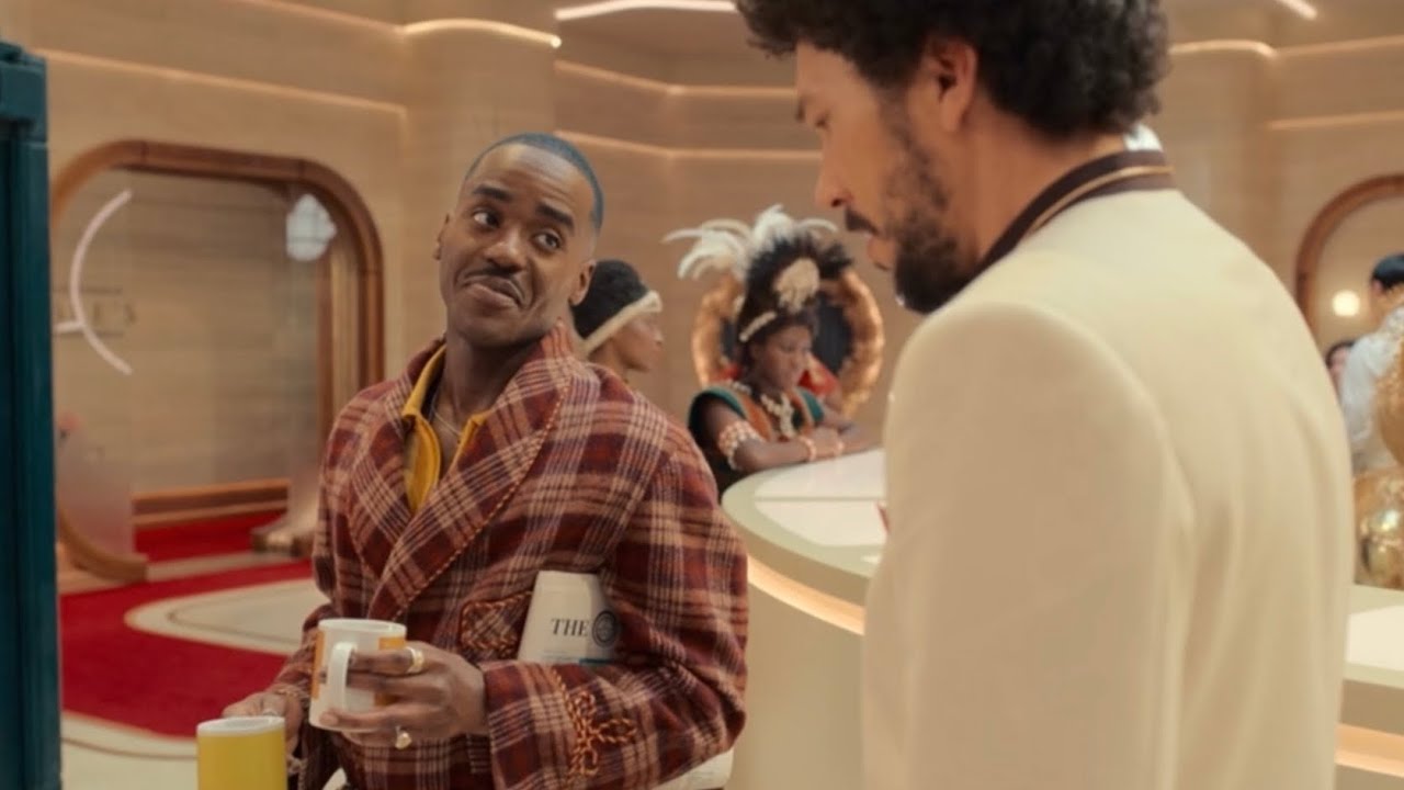 Doctor Who: Joy To The World | The Doctor Lands In The Time Hotel