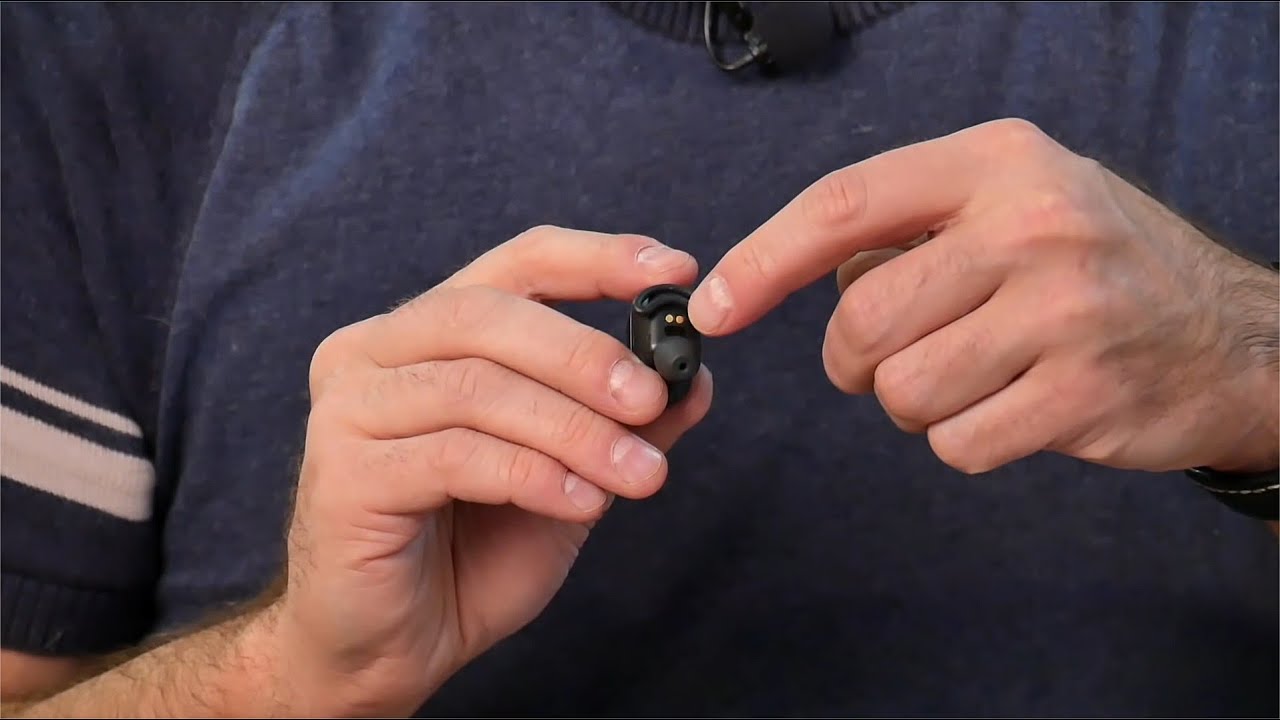 Sony Xperia Ear. Умный собеседник в твоей голове.