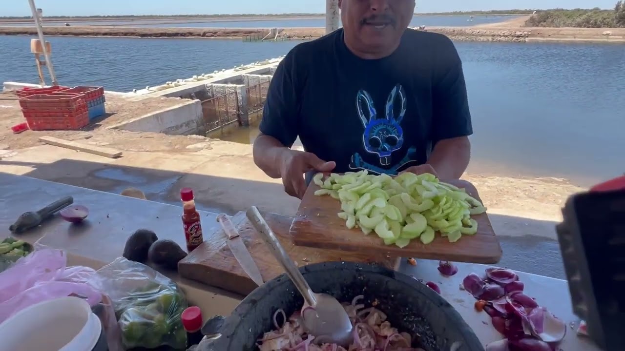 Con este molcajete en la camaronera activamos los miércoles felices mariskero el rey de los mariscos