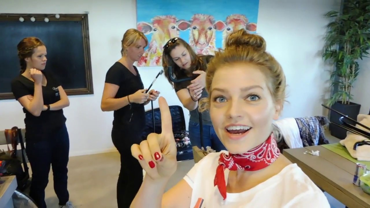 Nyncke vlogt bij 2e photoshoot Boerinnen Kalender 2018