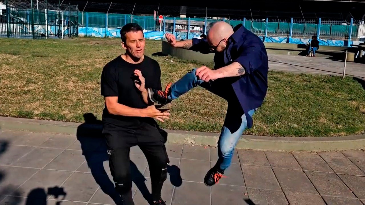 Gaspar y Javico terminaron a las TROMPADAS  con el ferretero