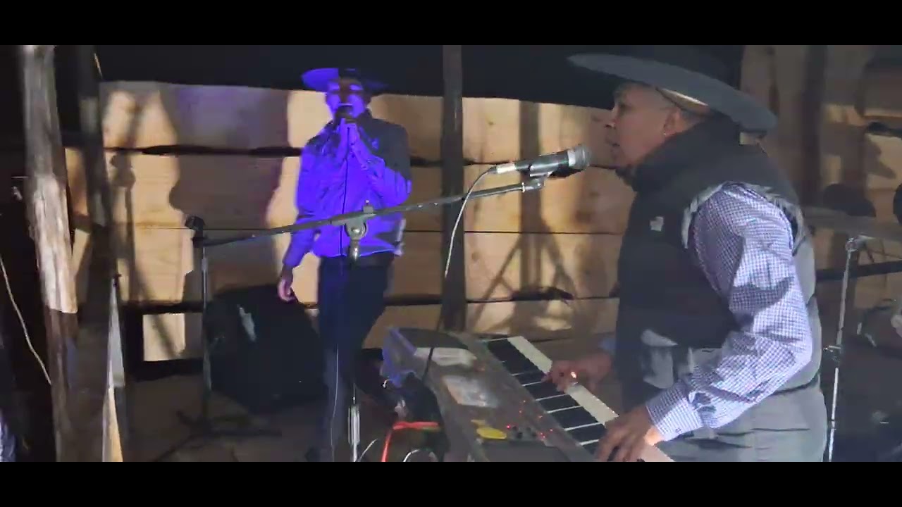 SANTY Y SU BANDA LLANERA 🎶 🔥 