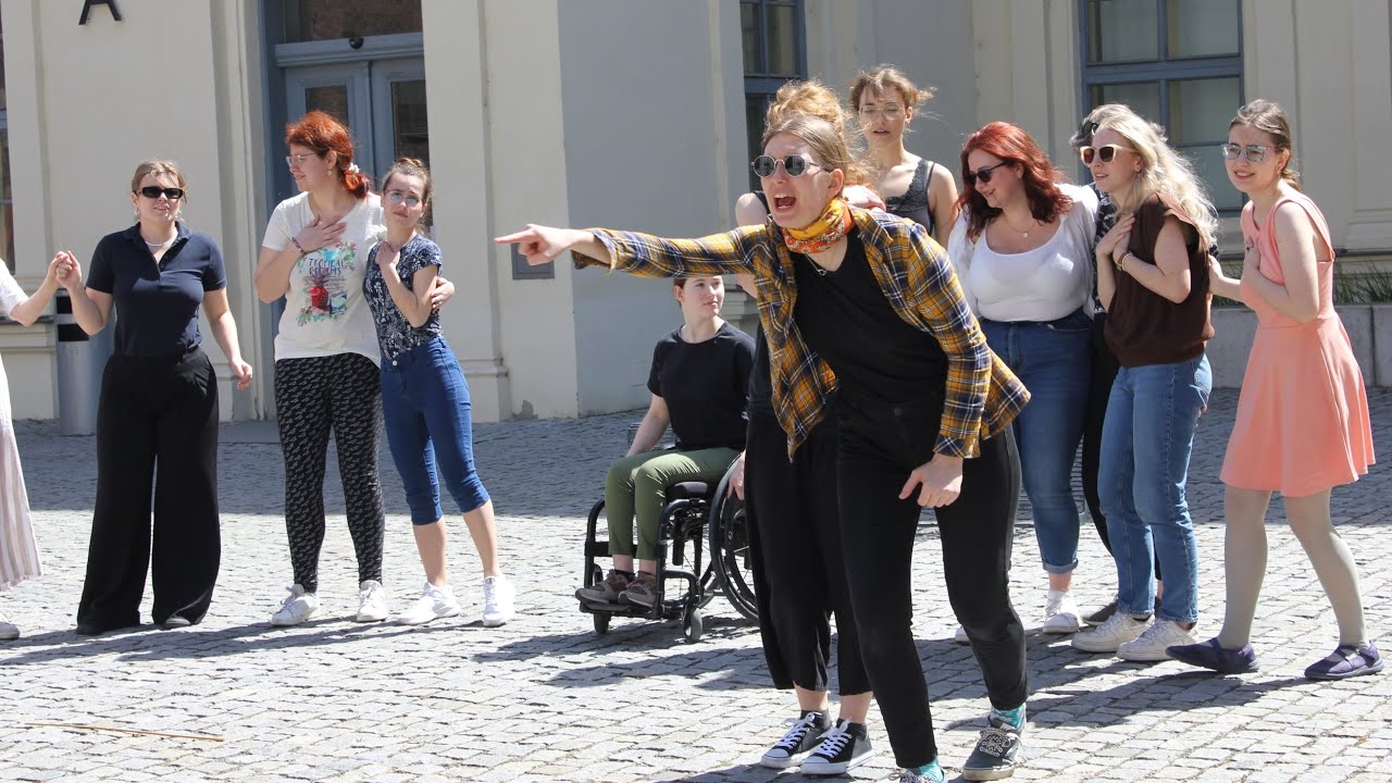 Lýsistraté (předpremiéra): první jednání