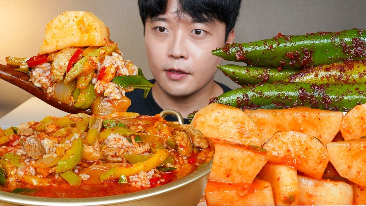 얼큰한 돼지고기 애호박국밥 석박지 고추김치 집밥 먹방 Korean Food ASMR MUKBANG REAL SOUND EATING SHOW