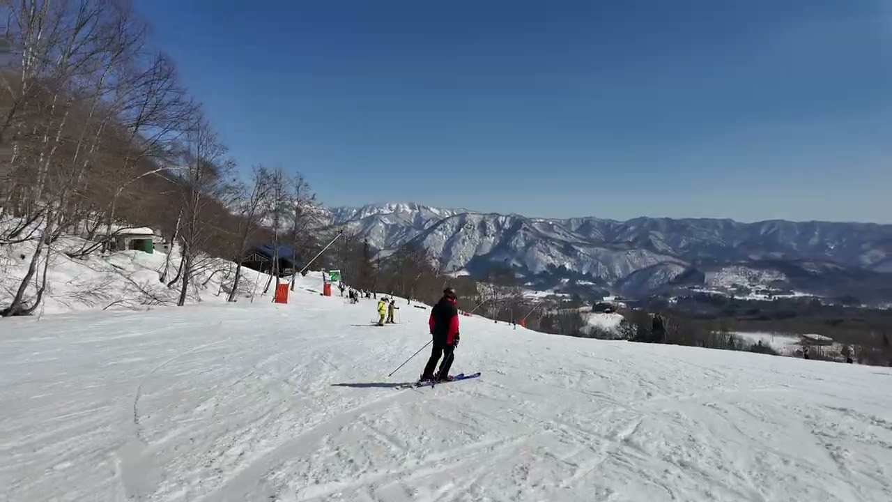 Tsugaike Ski Resort - top to bottom. 