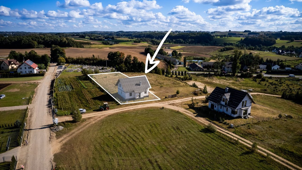Dom w stanie surowym zamkniętym w Tuchlinie, gm. Sierakowice