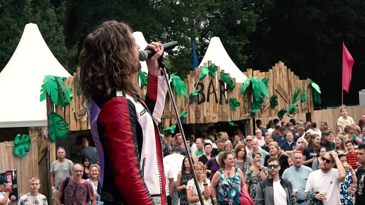 Twee optredens op één dag! | Crazy Little Things | Queen Tribute