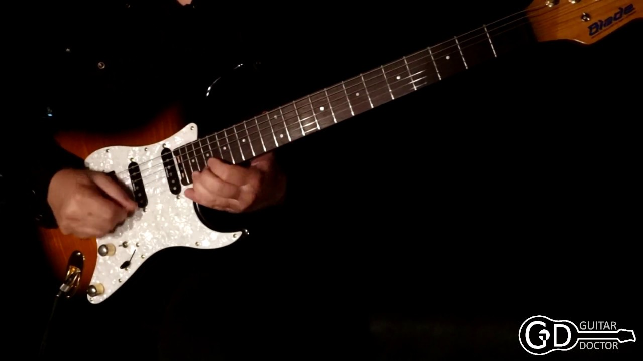 Gary Levinson`s Blade Texas DeLuxe Stratocaster repair, maintenance, adjustment, test.