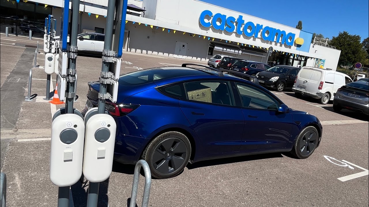Présentation station de recharge Shell/New Motion @Castorama