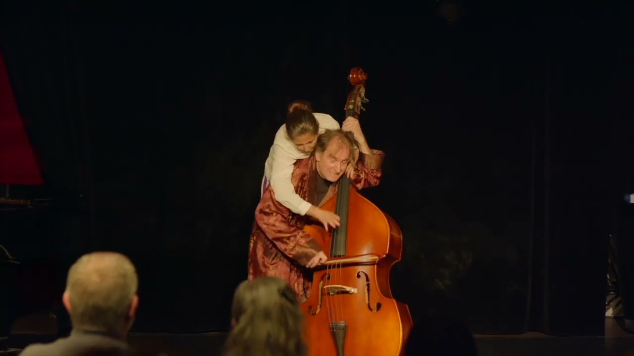 C'EST GRAVE ! Th&eacute;&acirc;tre musical tous publics &agrave; partir de 8 ans
