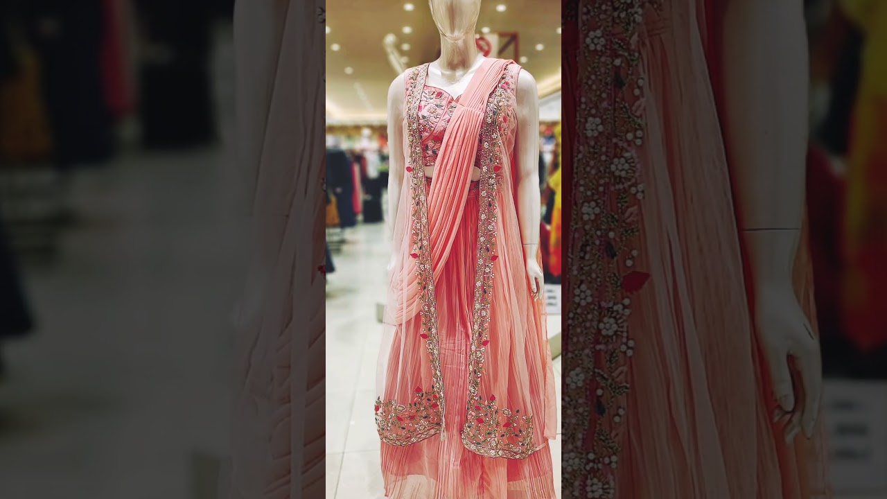 #aakruti #anantapur 7901311123 #bestintown #bestcollection #famousshop #ladies #shoppingmall #offers