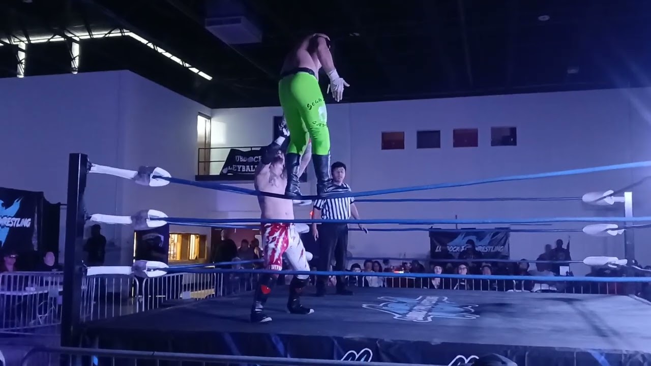 Lubbock Pro Wrestling 101 - Sean Lao vs K9