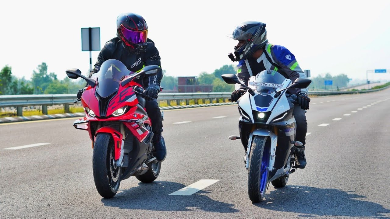 Bmw S1000RR Vs Yamaha R15M | Isko to Bina Throttle Liye hi Hara du😂