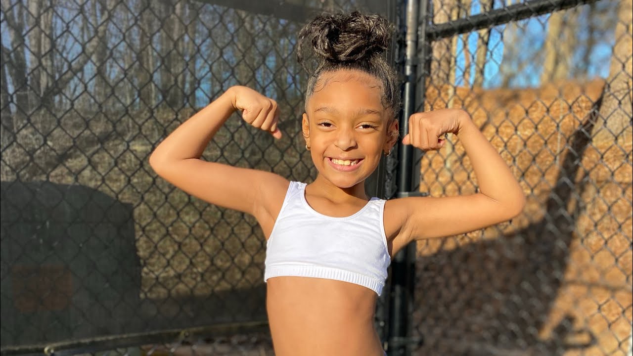 &ldquo;Work out WEDNESDAY &ldquo; Let&rsquo;s get it #shorts #Dakotanicole #kids  #funny