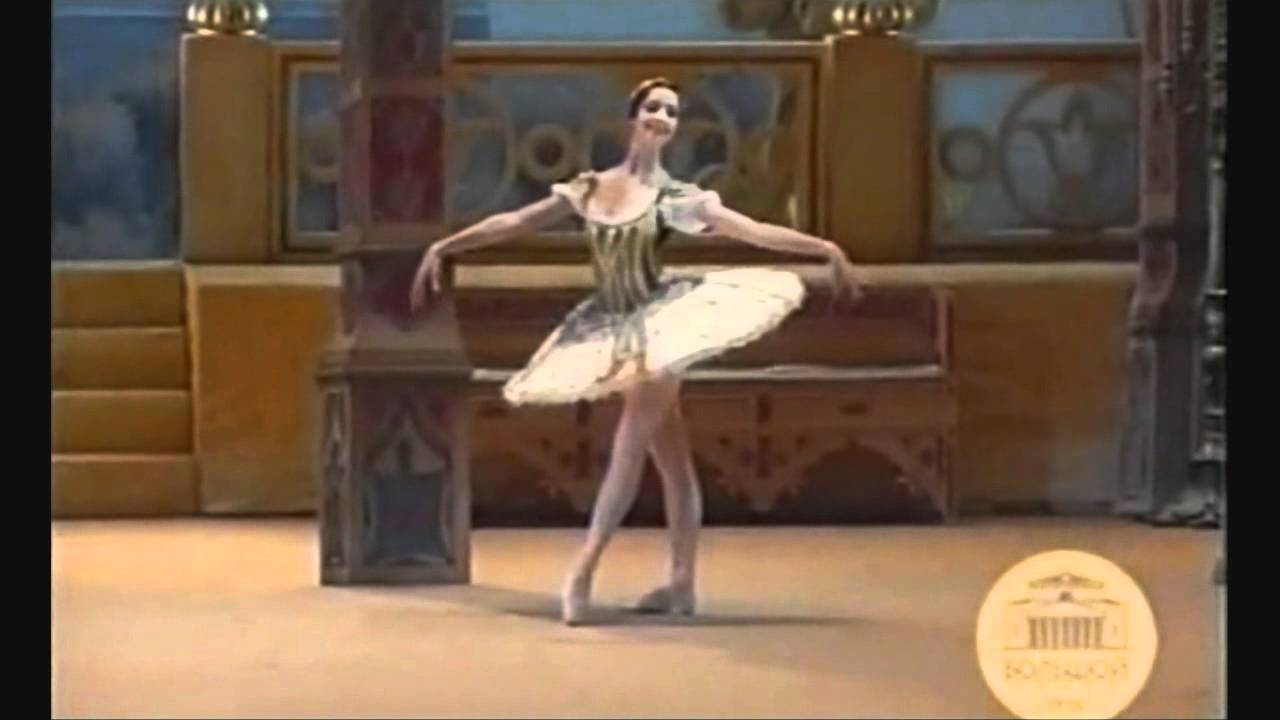 Le Corsaire-Pas De Trois Des Odalisques (Bolshoi Ballet 2007)
