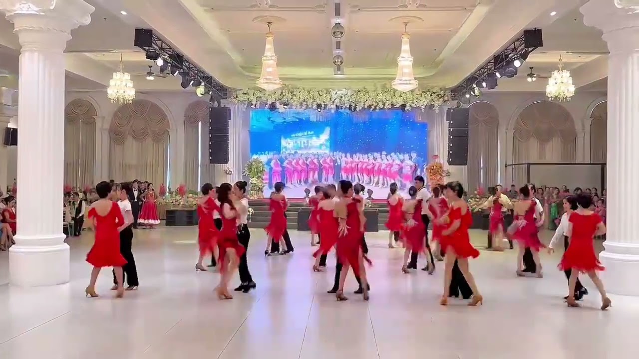 Bài diễn Rumba trên nền nhạc Say vì em một đời #dance #rumba #sayviemmotdoi
