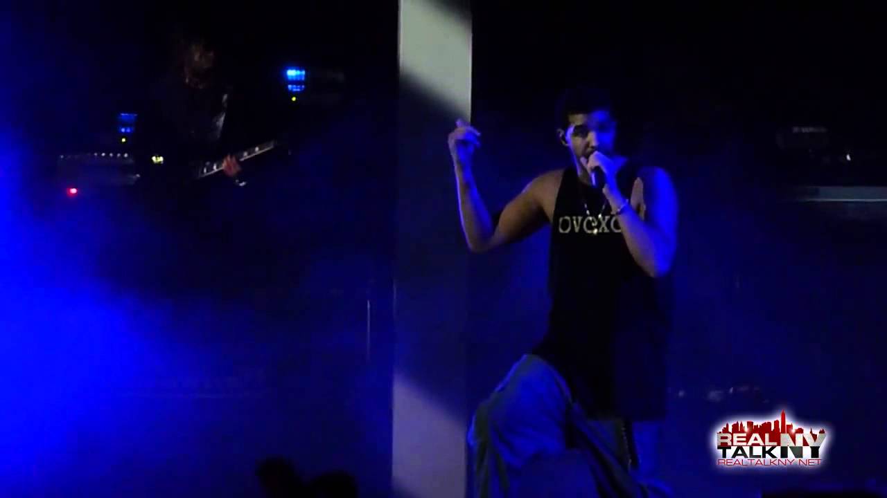 Drake & The Weeknd Perform 'Trust Issues' @ OVO Fest 2011