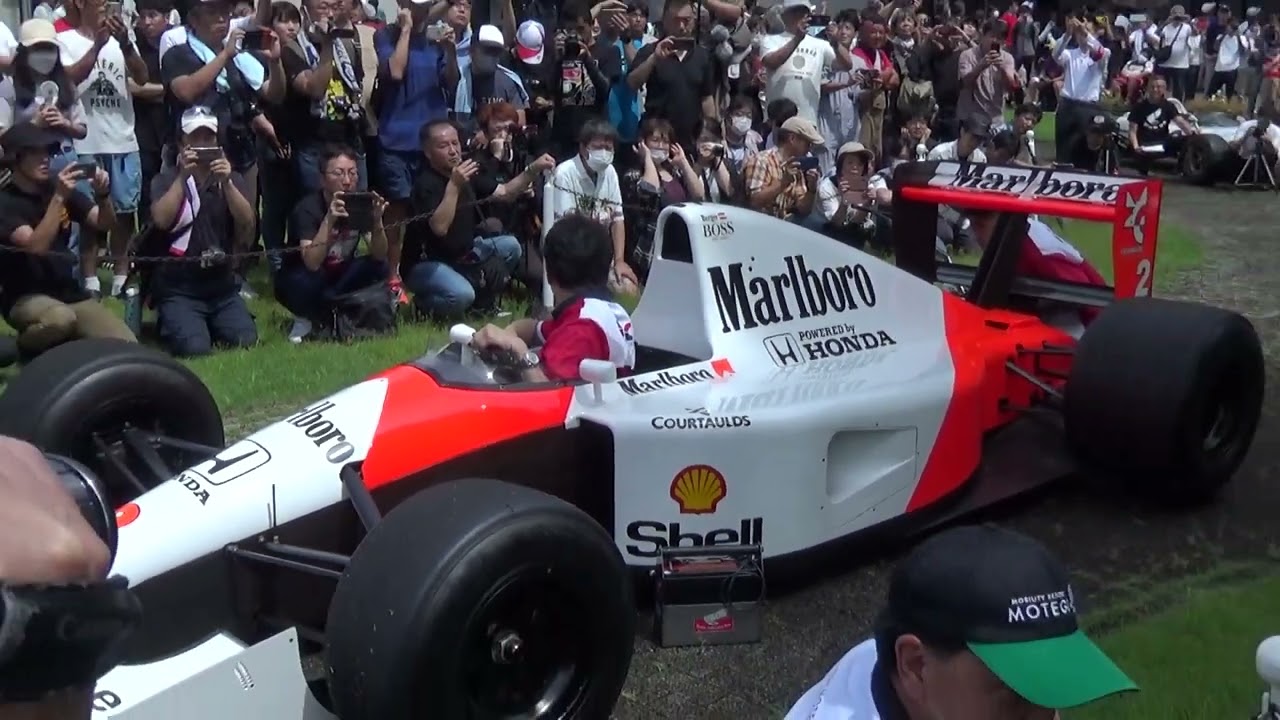 McLaren MP4/6 Engine start